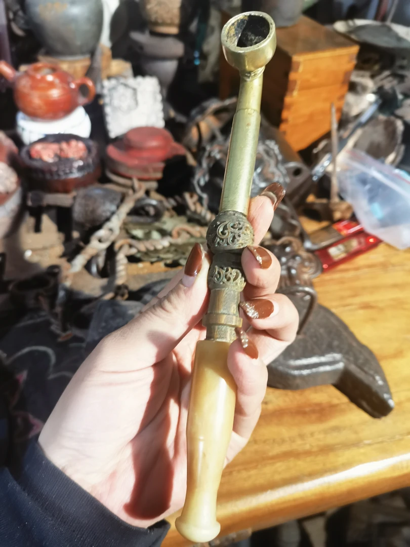老烟袋摆件一个非常漂亮