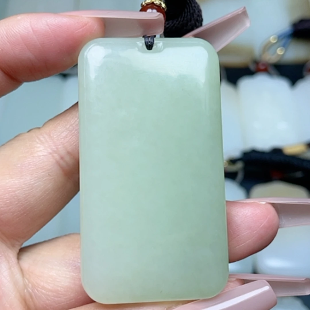 【闪购商品】颈饰未镶嵌和田玉