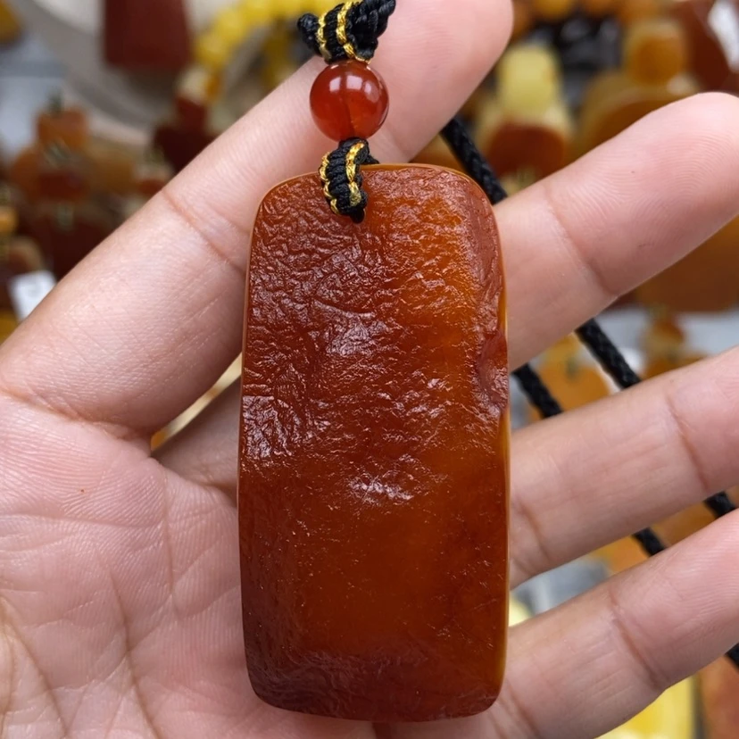 【闪购商品】琥珀颈饰未镶嵌