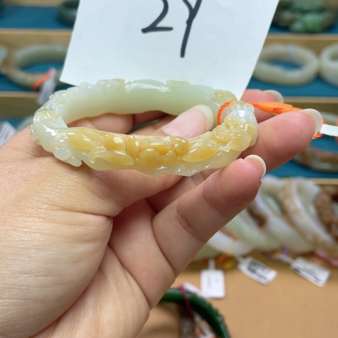 未镶嵌手镯和田玉圈口52