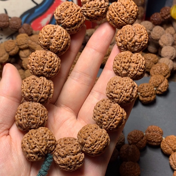 手串金刚菩提古龙蜂王尺寸24