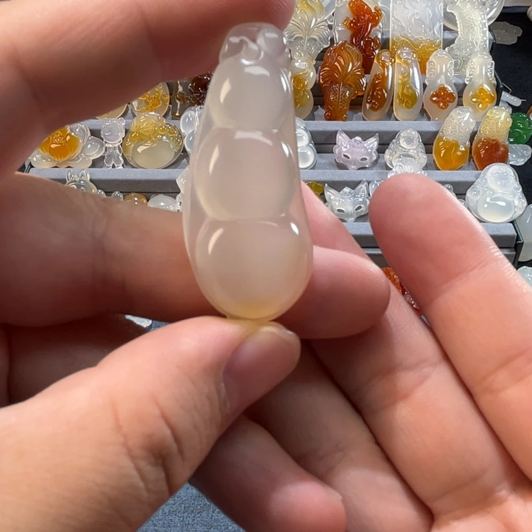 玛瑙/玉髓未镶嵌颈饰