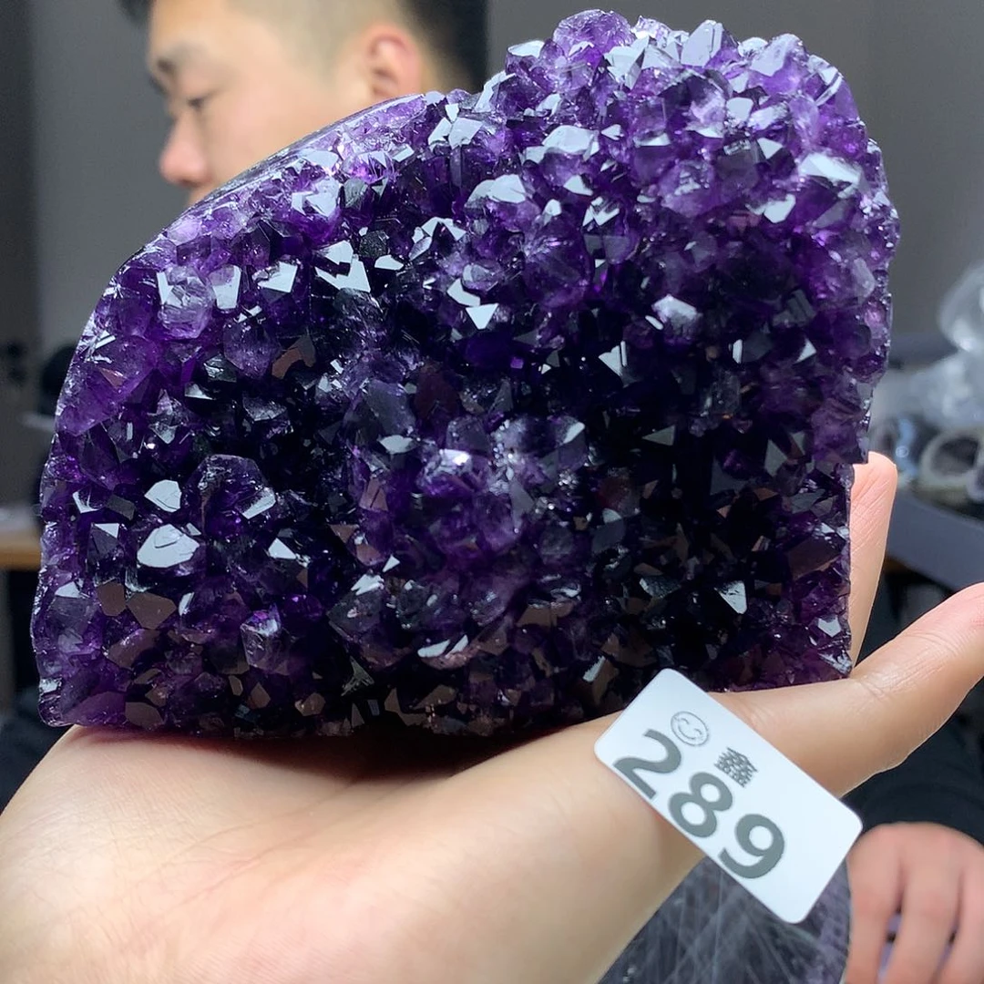 未镶嵌大型摆件（非配饰）水晶