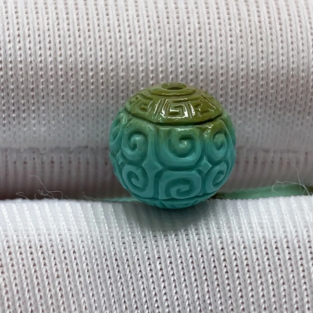 未镶嵌绿松石颈饰