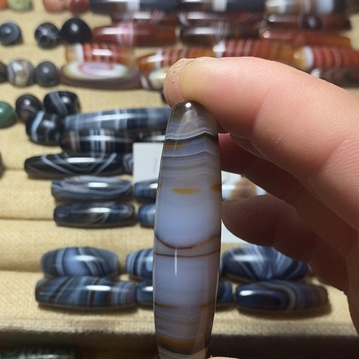 玛瑙/玉髓合金颈饰