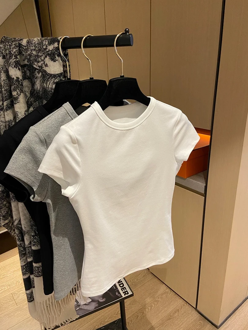 垫肩设计款短袖小蛮腰