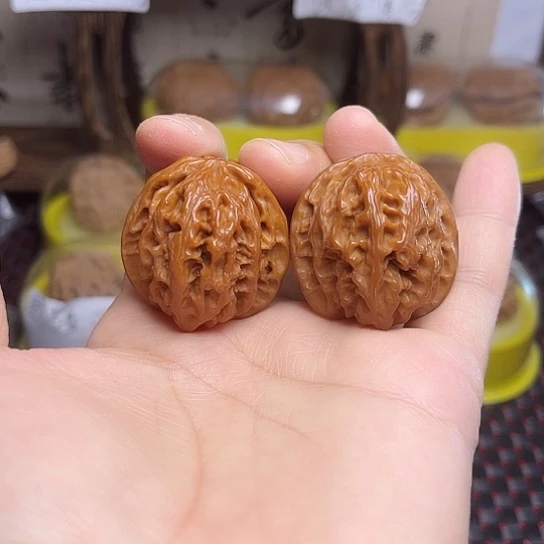 吊坠文玩核桃苹果园