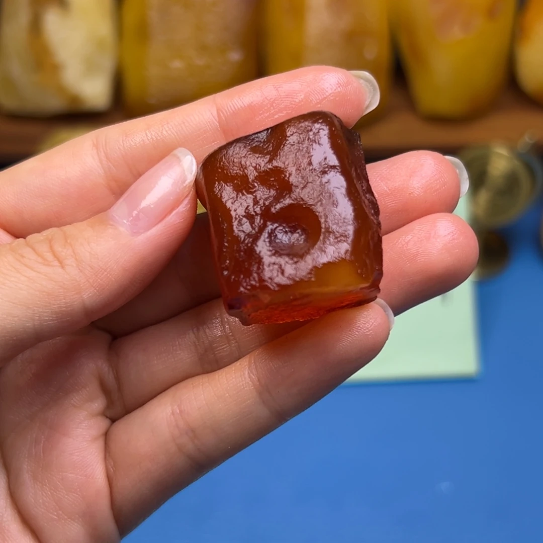 红***红未镶嵌定制琥珀琥珀蜜蜡