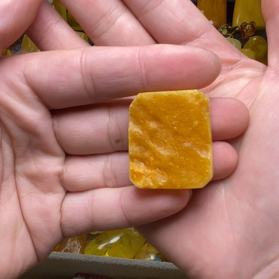 琥珀未镶嵌裸石蜜蜡