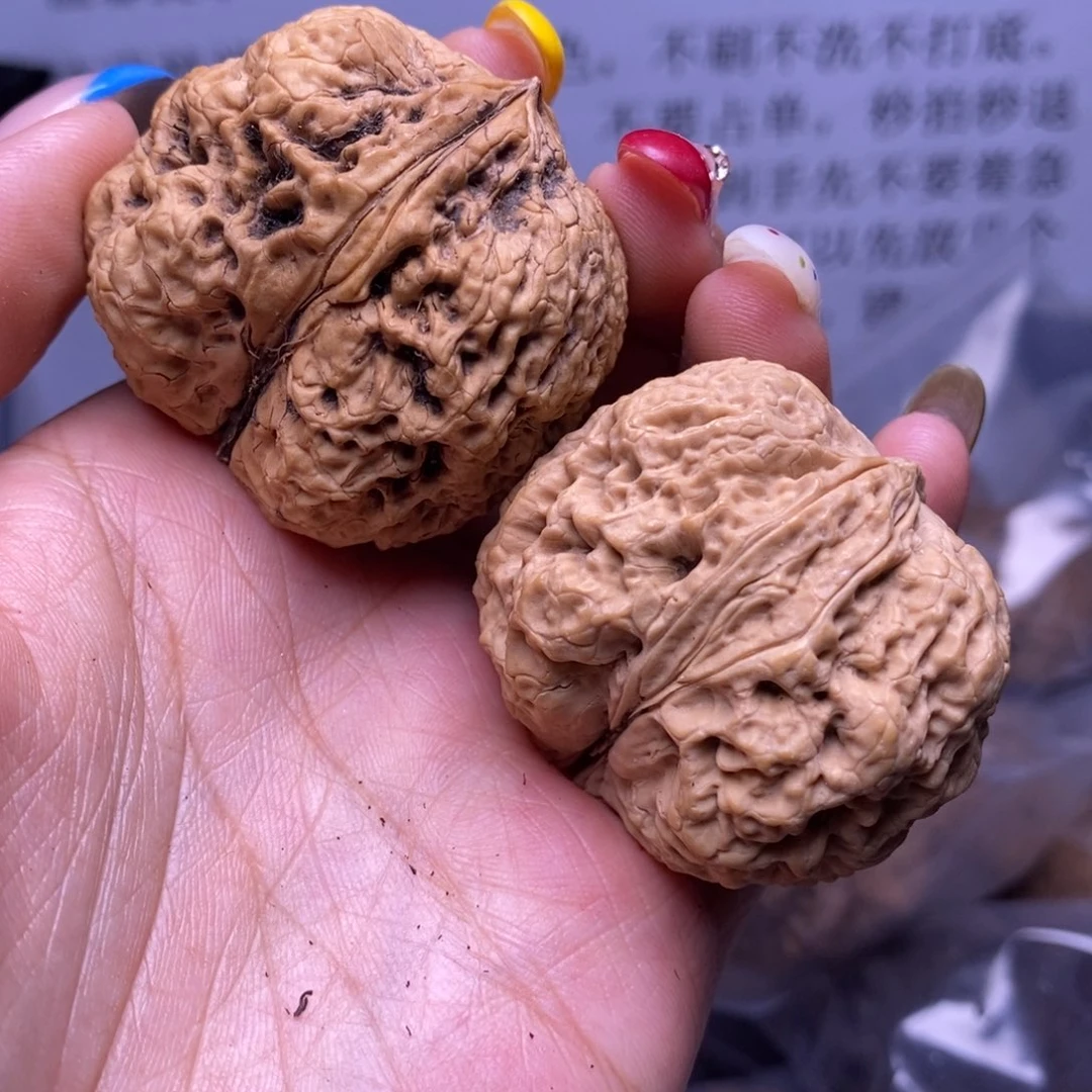 把件文玩核桃云南野生铁核桃20号41mm