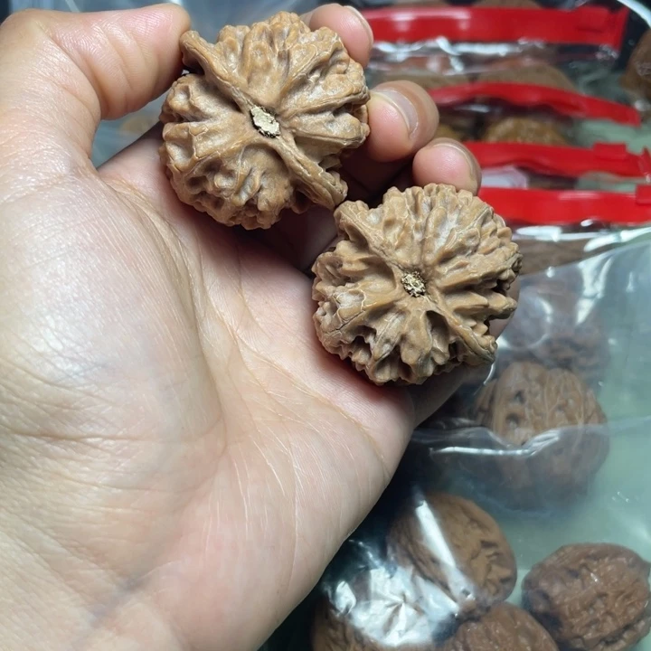 把件文玩核桃41.5苹果园