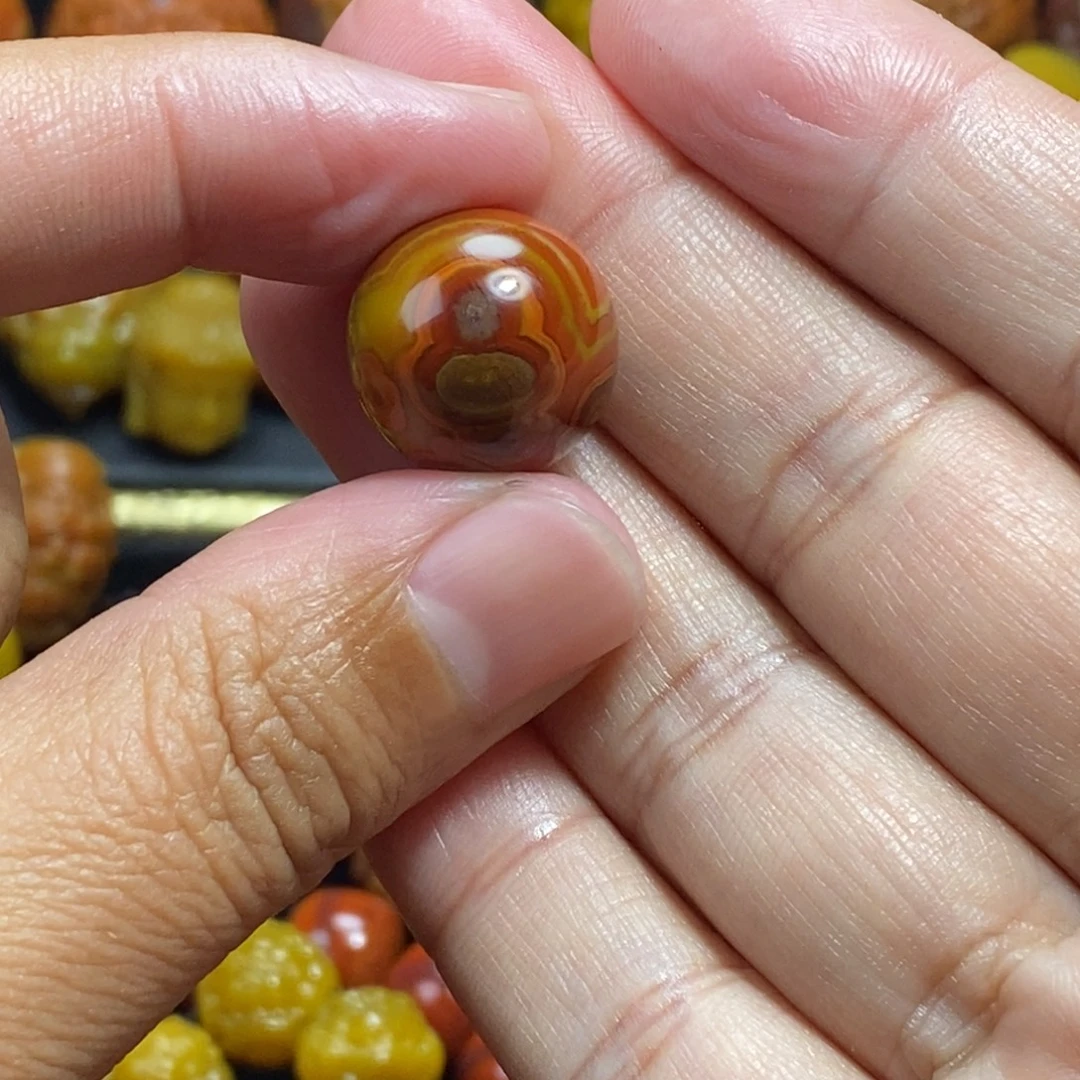 流***云玛瑙/玉髓未镶嵌战国红