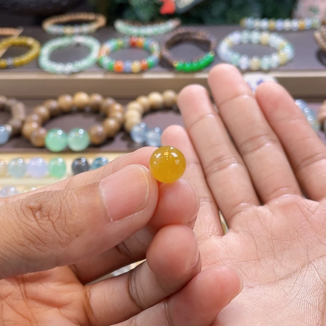 【闪购商品】颈饰未镶嵌翡翠鸡油黄