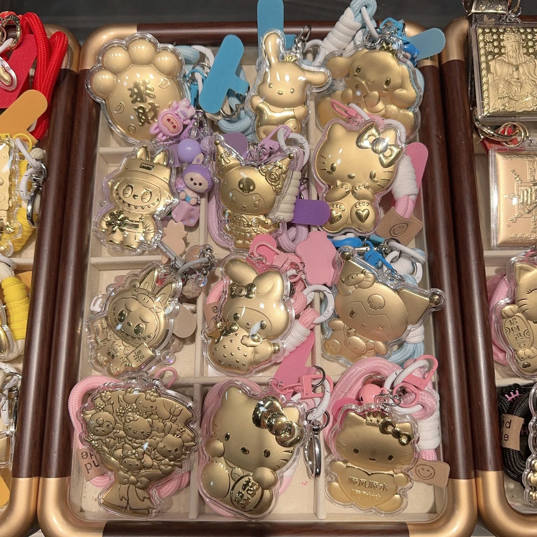 深圳水贝热卖【卡通人物】手机挂件钥匙扣车挂包挂礼物伴手礼