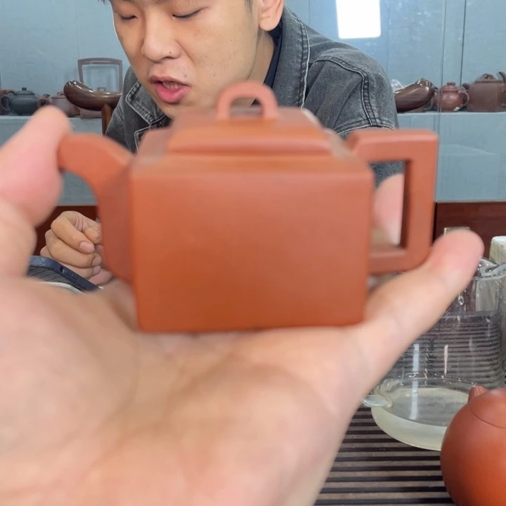 茶壶紫砂耕*这件大衣的搭配