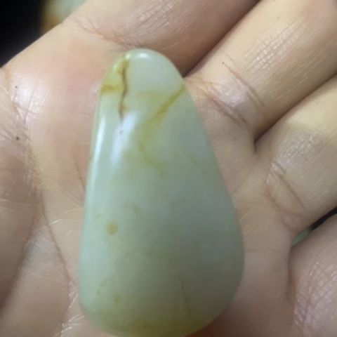 和田玉（糖玉）未镶嵌挂件