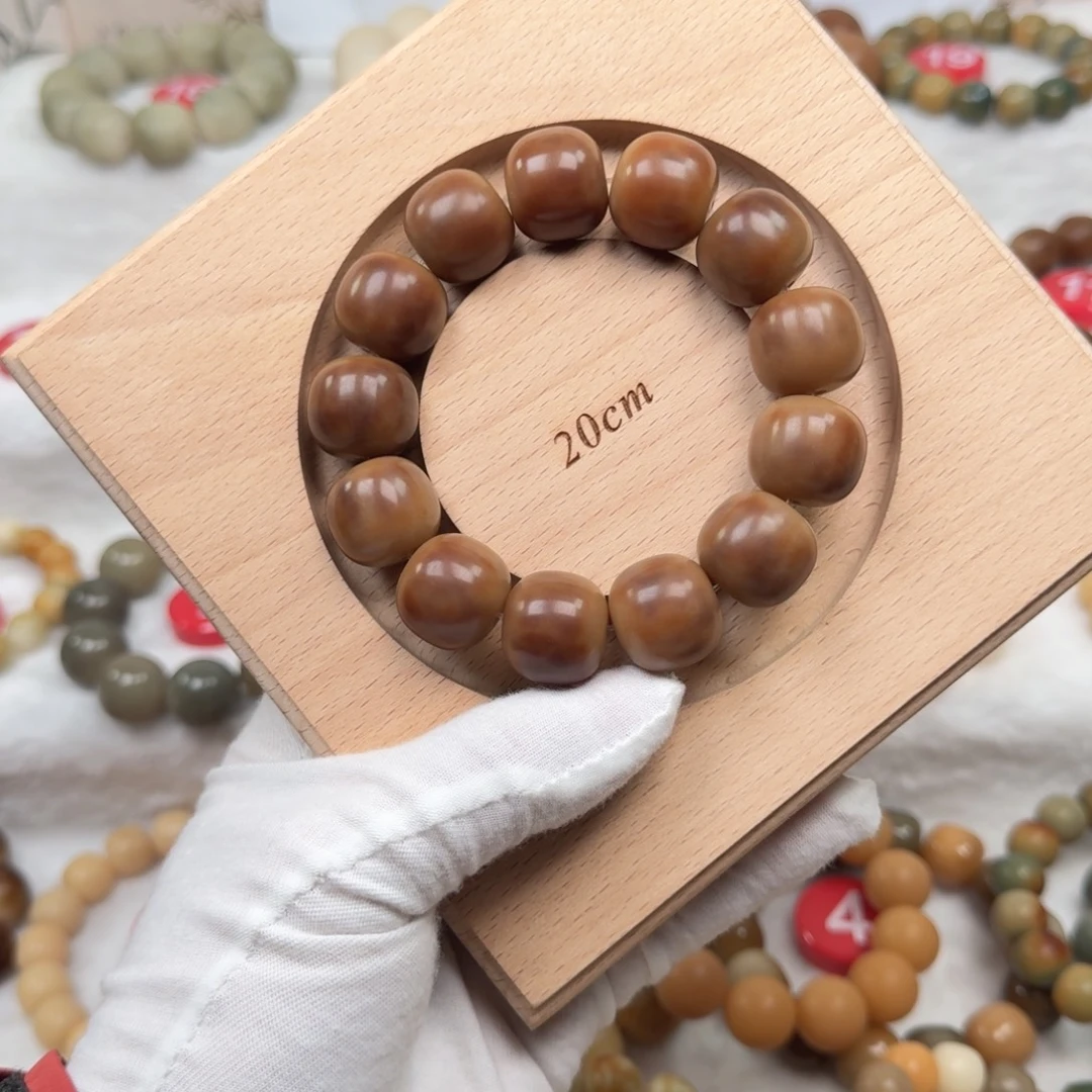 吊坠白玉菩提32-卡19手工干磨巧克力