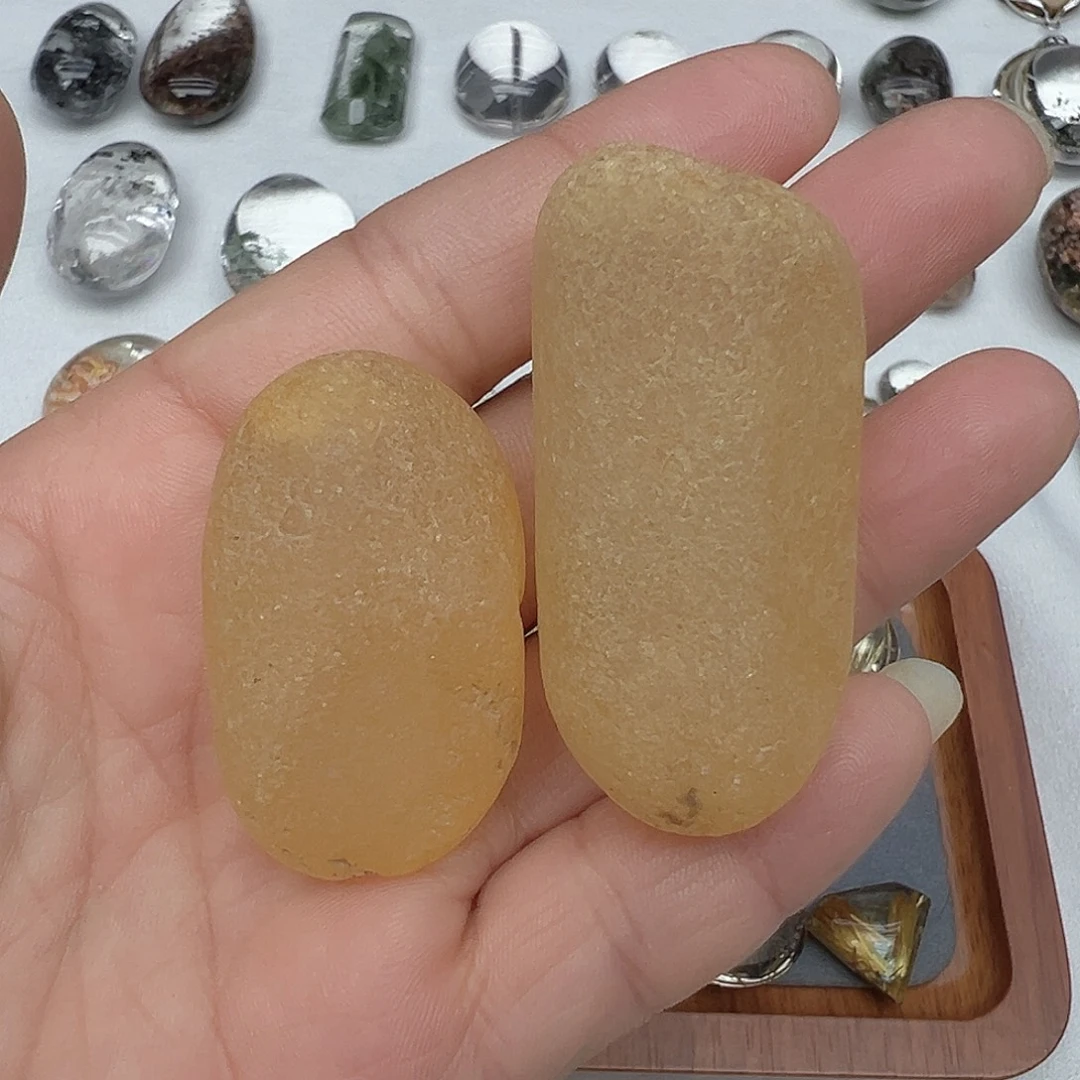 未镶嵌水晶珠宝半成品