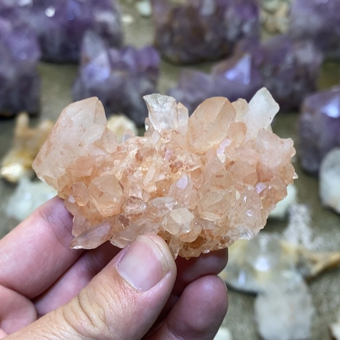 未镶嵌珠宝半成品水晶
