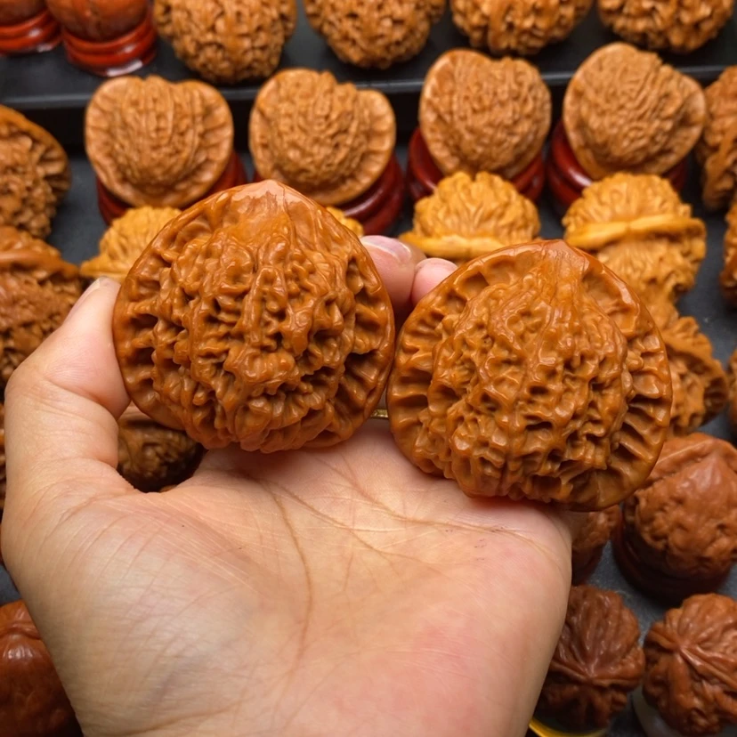 【闪购商品】文玩核桃把件51官帽