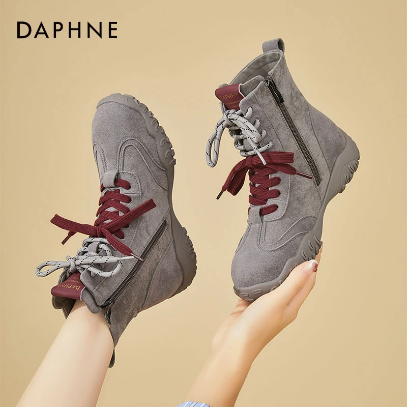 达芙妮百搭高帮时尚休闲鞋女2025年秋季新款舒适厚底增高鞋马丁靴