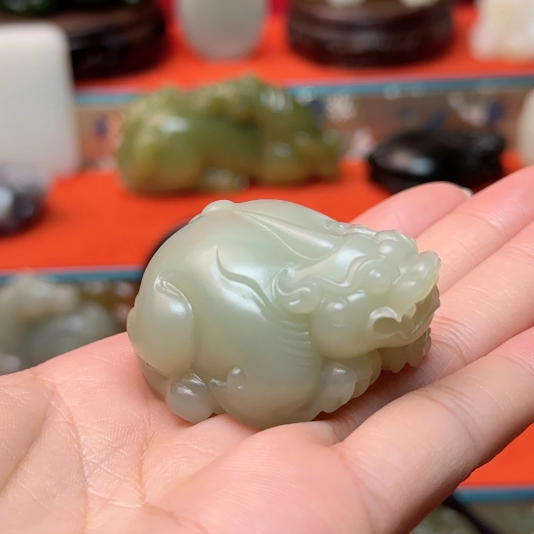 未镶嵌和田玉挂件