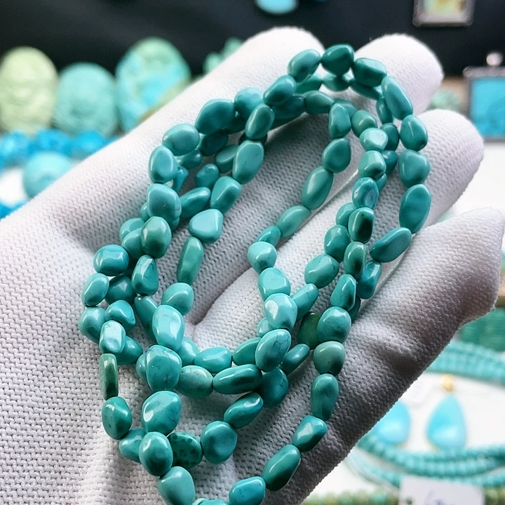 绿松石配饰未镶嵌
