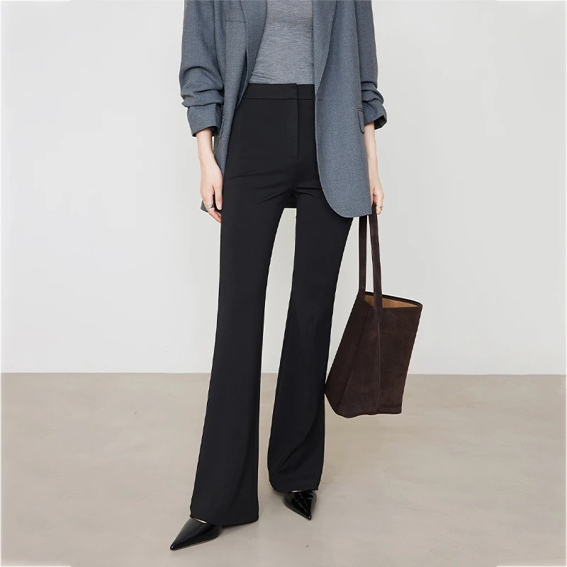 大码梨形身材黑色遮胯显瘦喇叭裤女秋季款高腰弹力百搭休闲微喇裤