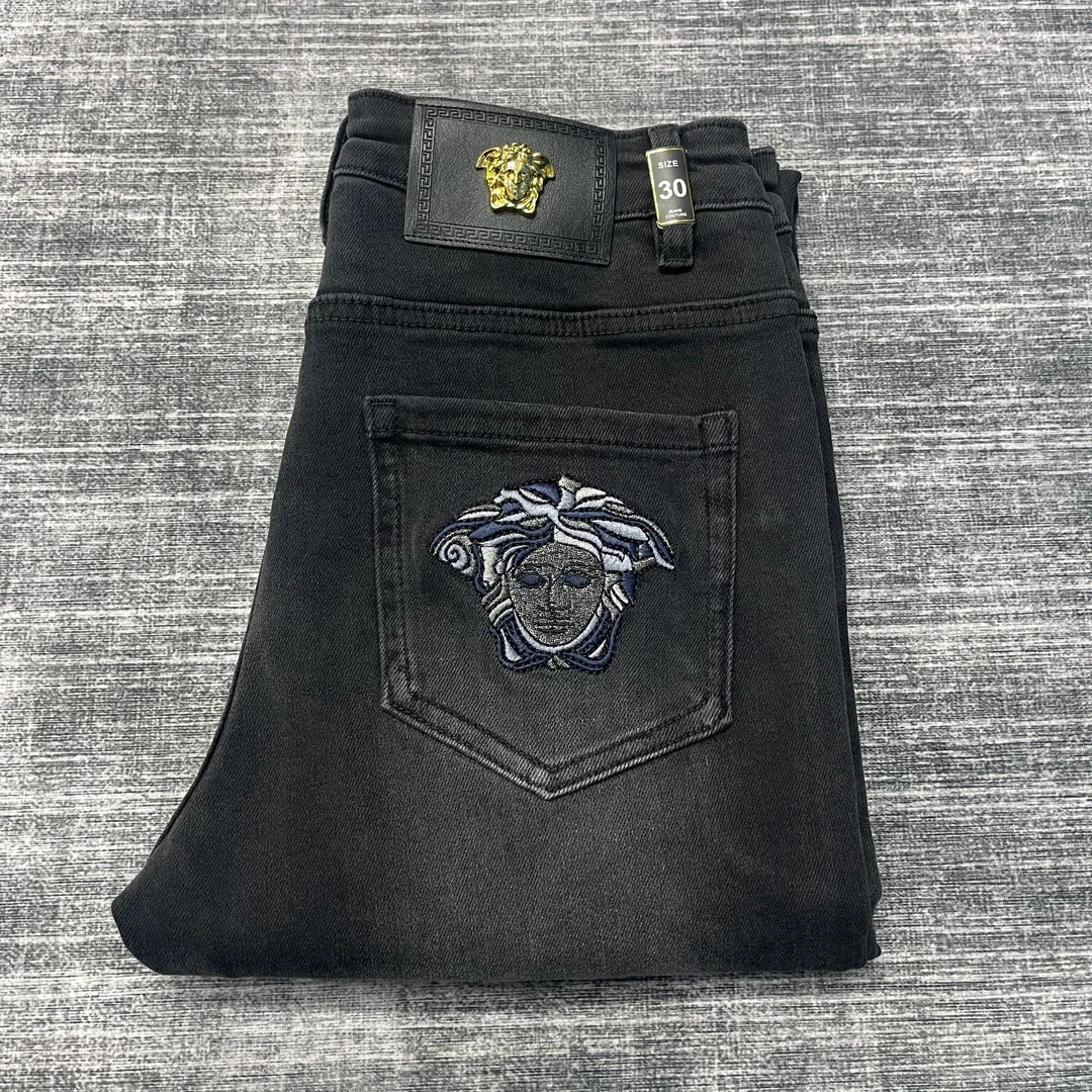 烟灰色牛仔裤男士款修身小直筒长裤轻奢潮牌春夏高端级感休闲弹力