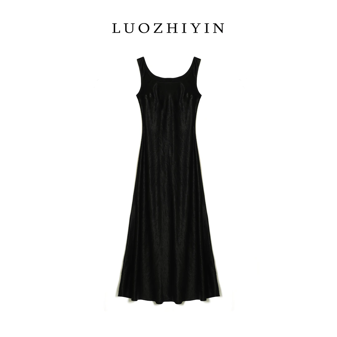 LUOZHIYIN/罗知音D112123F纯色A字裙V领打底夏季连衣裙