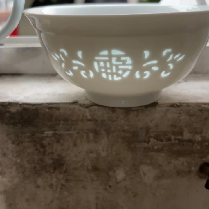 青瓷景德镇陶瓷面碗两只白色