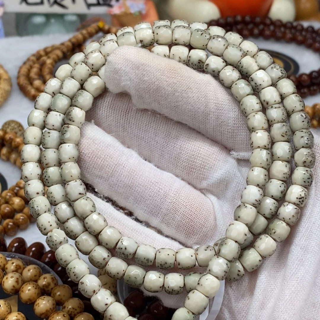 星月菩提手串7/6糖豆绿冰河豚半壁钻石无相