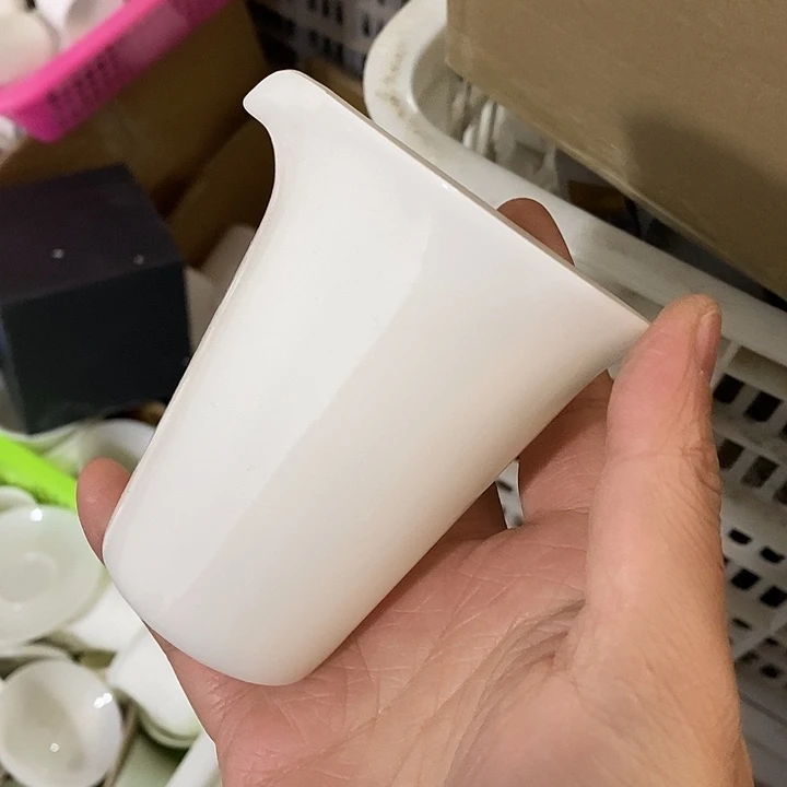 陶瓷艺术品及陶瓷制品