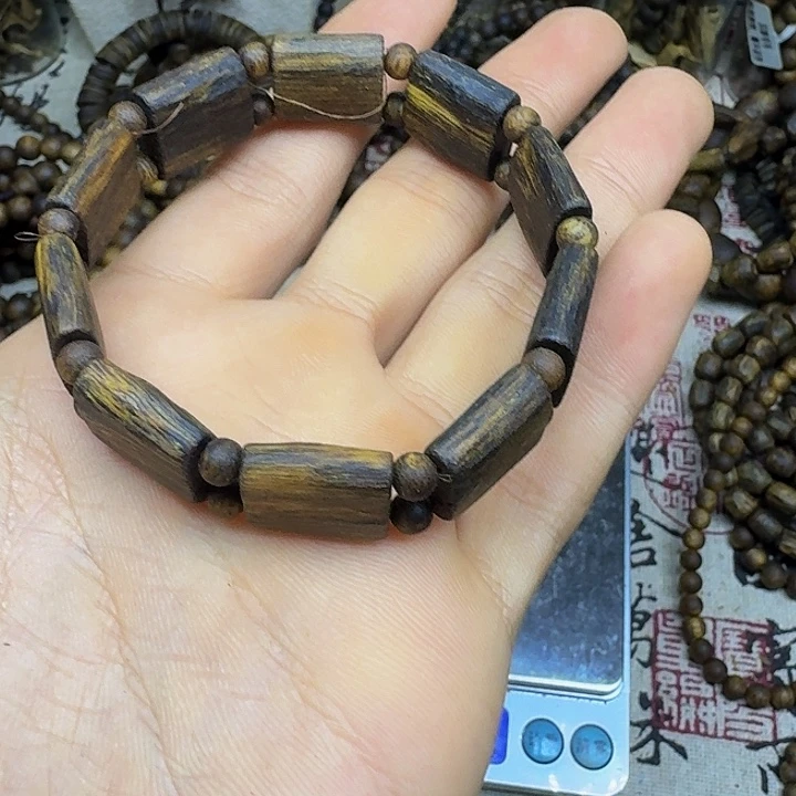 沉香沉香碎屑沉水浮手牌珠单圈