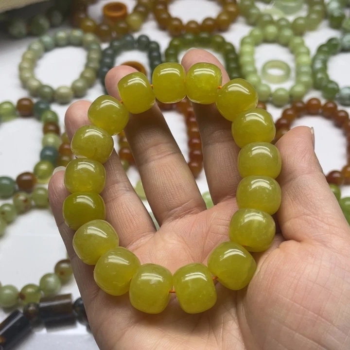 蛇纹石玉手串未镶嵌