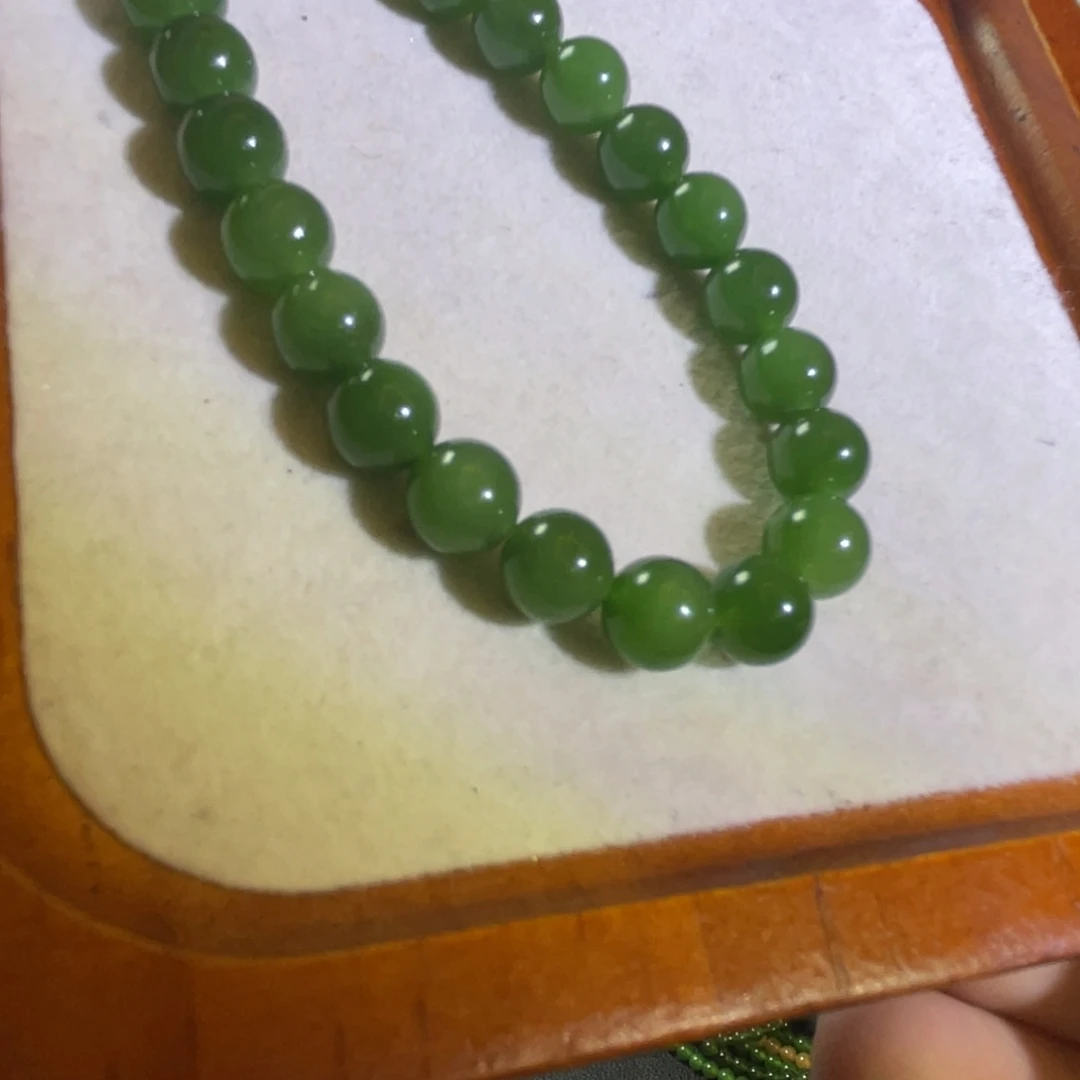 小***蜜和田玉未镶嵌手链