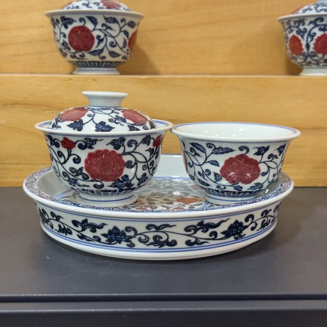 青花釉里红四季花卉