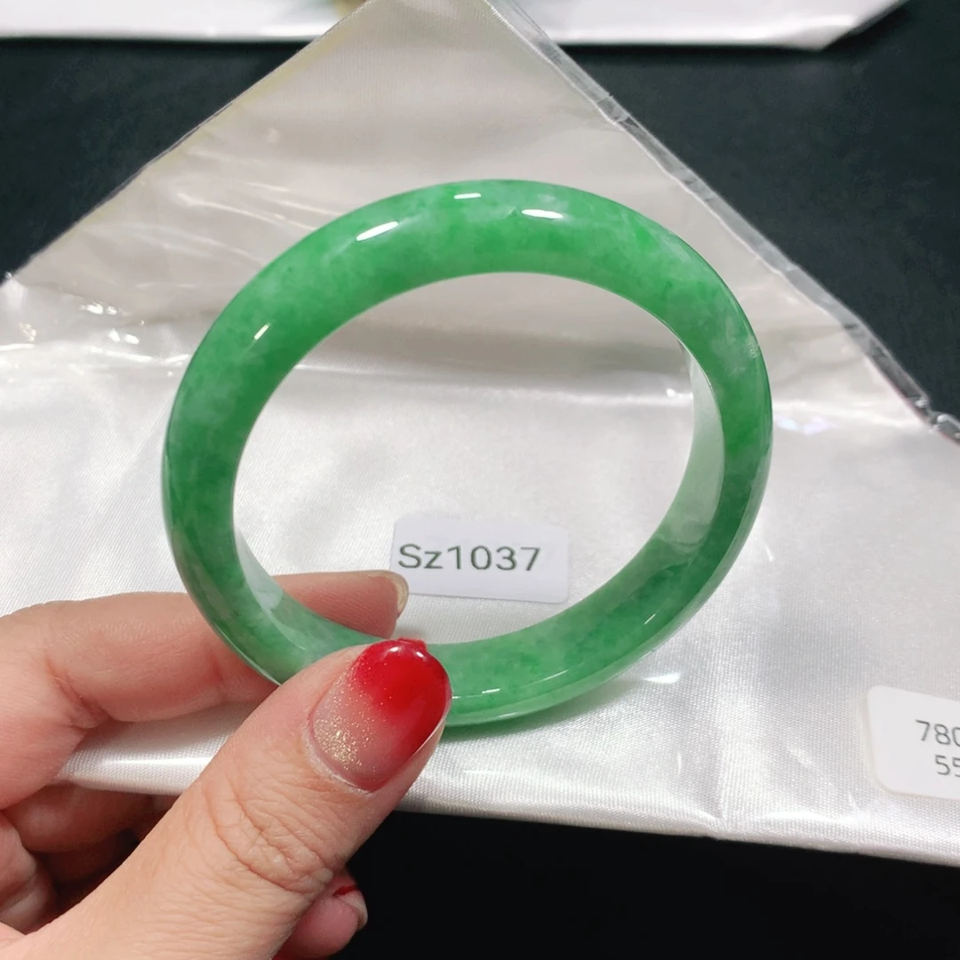 翡翠未镶嵌手镯03