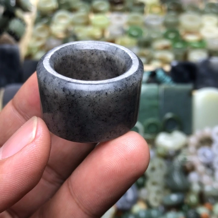 和田玉颈饰未镶嵌℡****竹