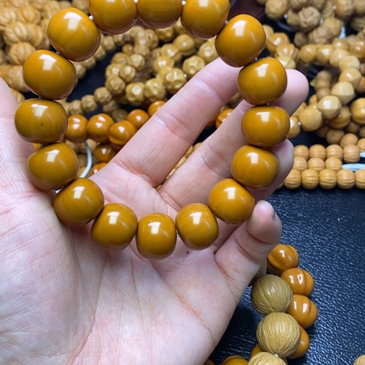 猴头核桃手串猴头