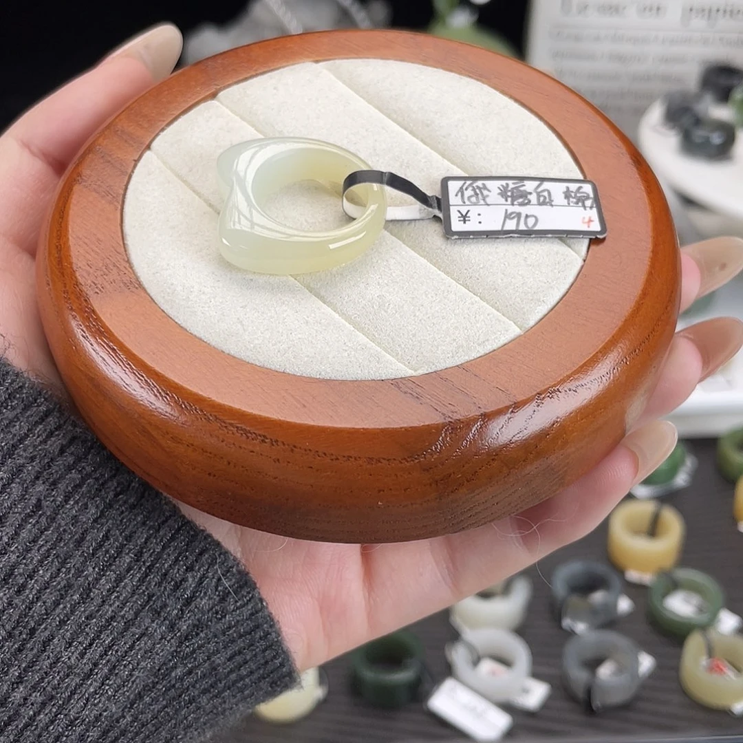 和田玉未镶嵌戒指h20糖白猫猫17.1不退换