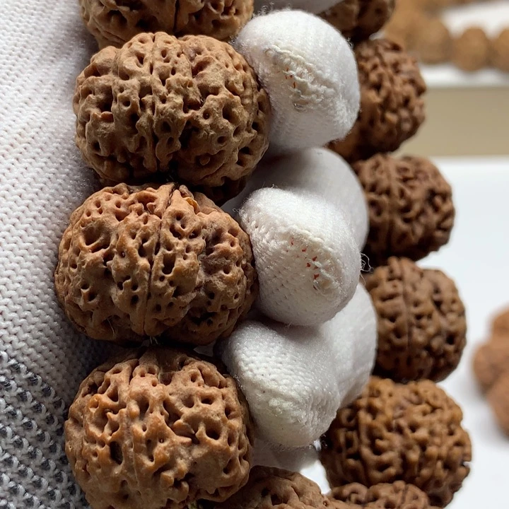 吊坠金刚菩提24尺寸梅花双龙