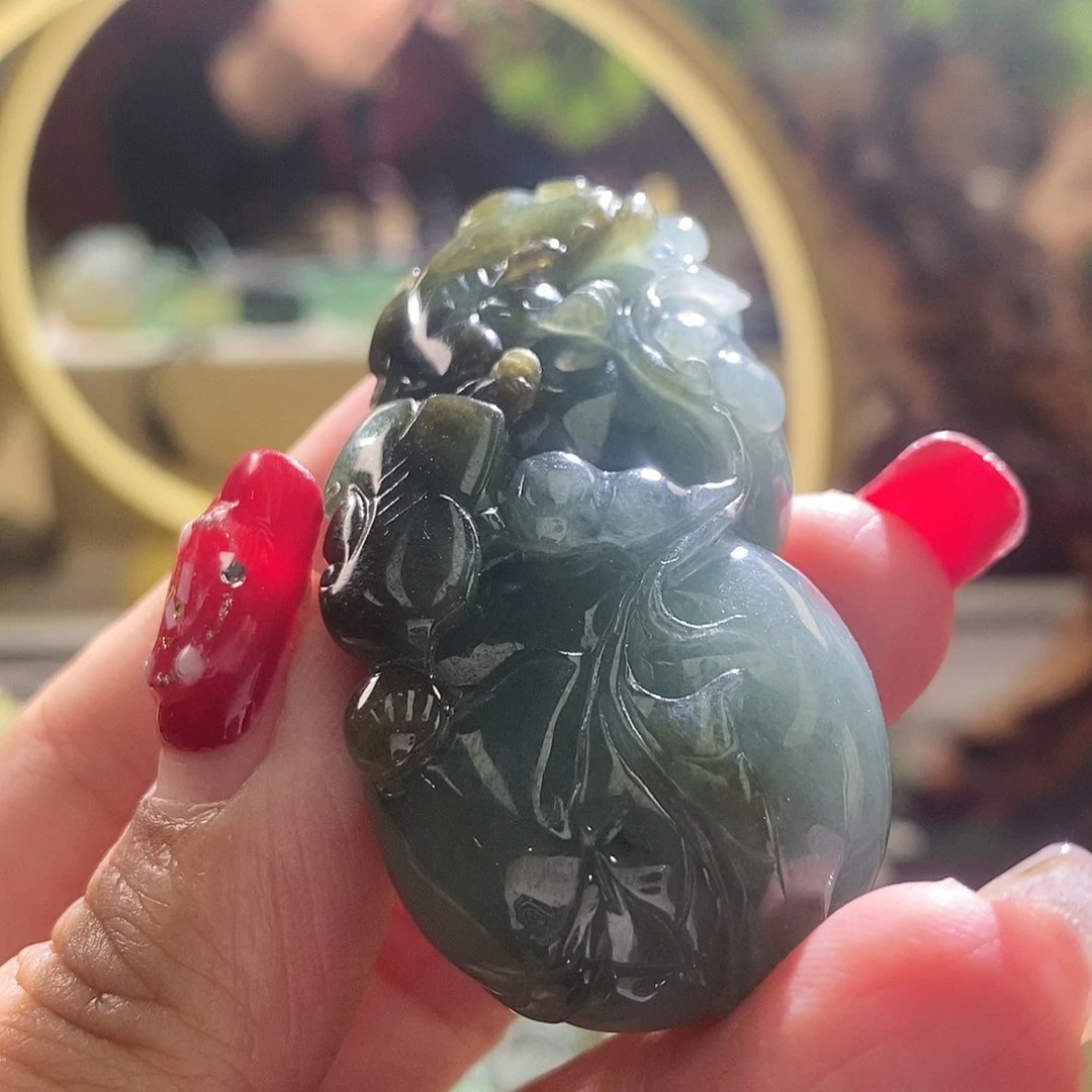 【闪购商品】翡翠颈饰未镶嵌葫芦