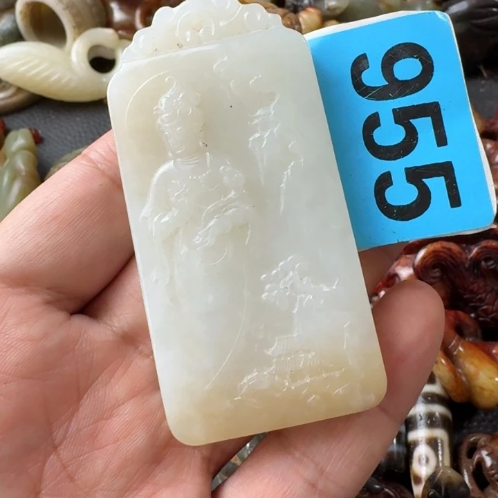 用***3和田玉未镶嵌颈饰