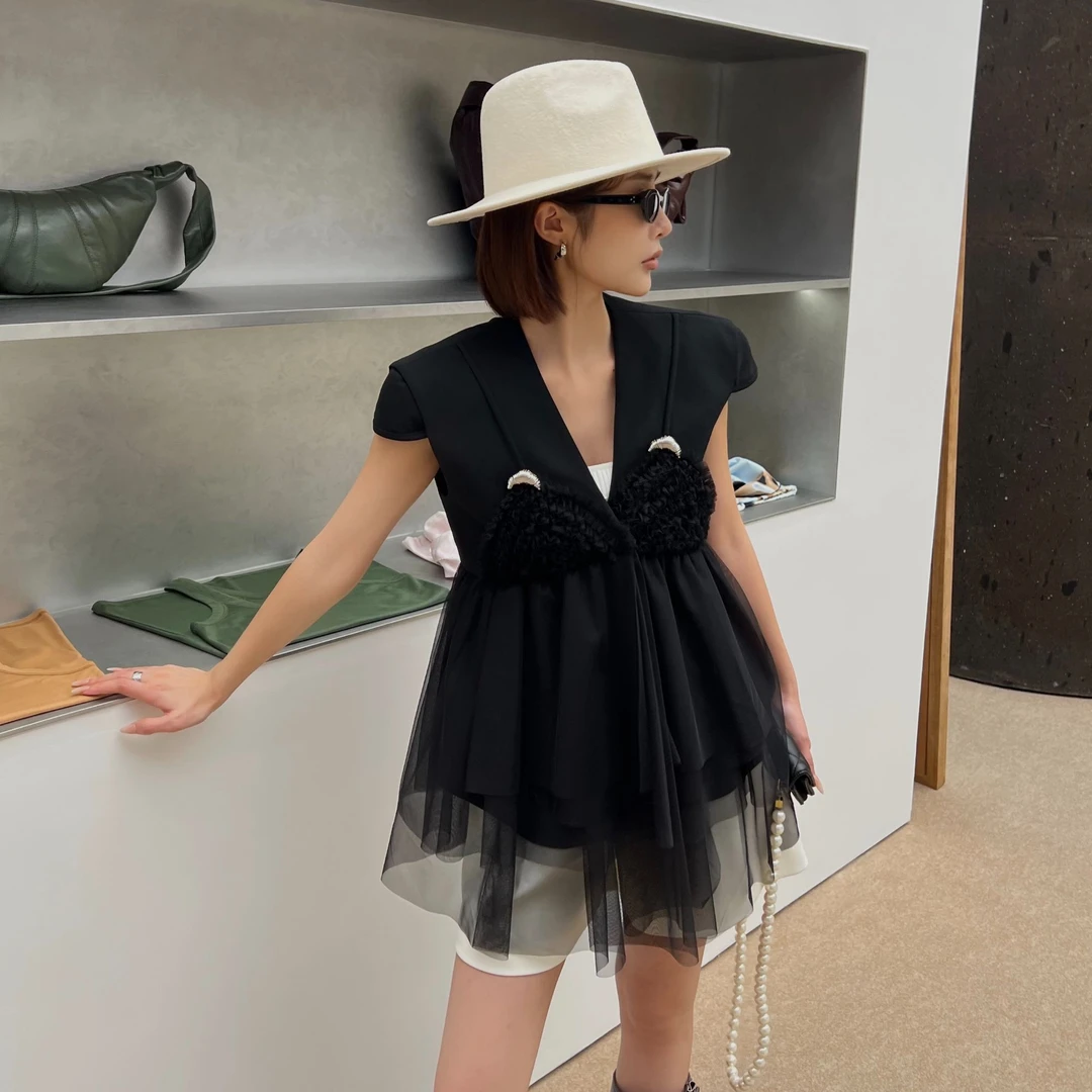 QIANJIE家｜独立原创小众设计师V领蕾丝纱面下摆上衣45265