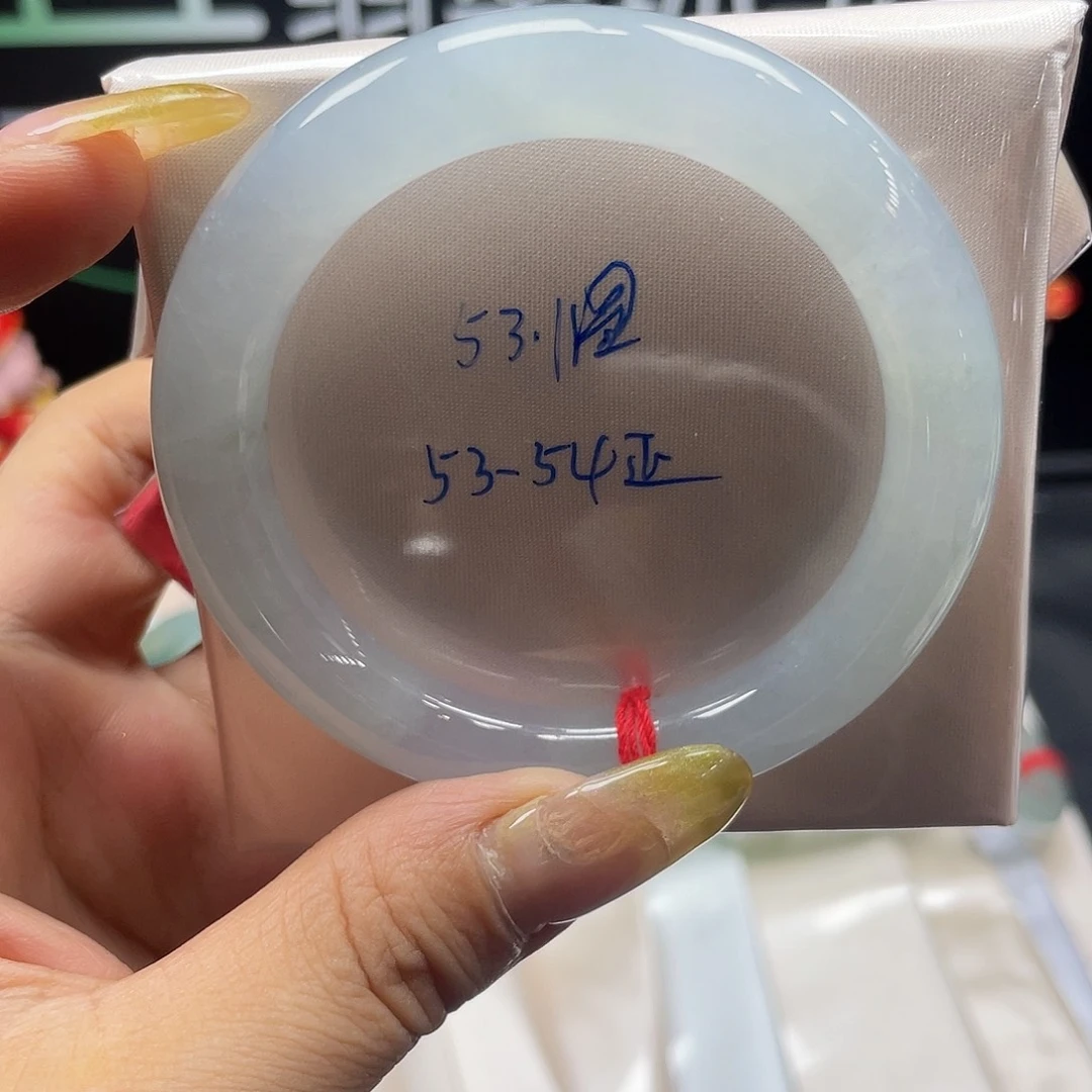 翡翠未镶嵌手镯53.1圆条