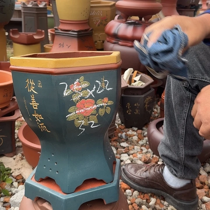 紫砂花盆紫砂花盆