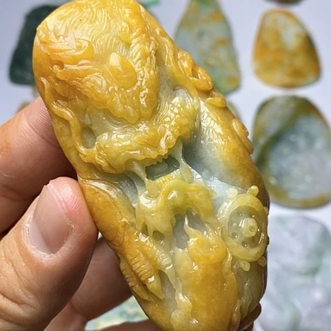 定制翡翠未镶嵌翡翠