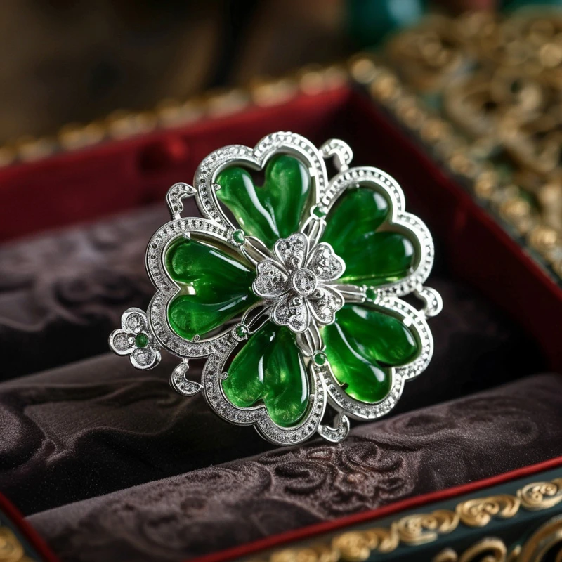 花信子 铜合成锆石胸针 6873 绿意花朵 原创设计素款毛衣西装胸花