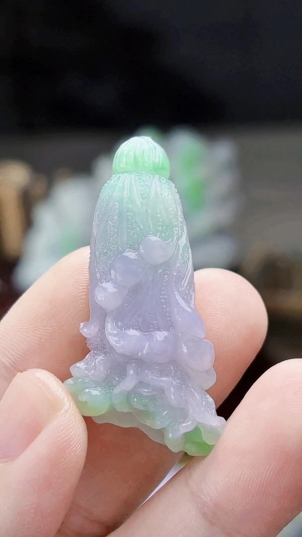 天然缅甸翡翠冰胶春彩白菜毛货买断需抛光尺寸42-19-11